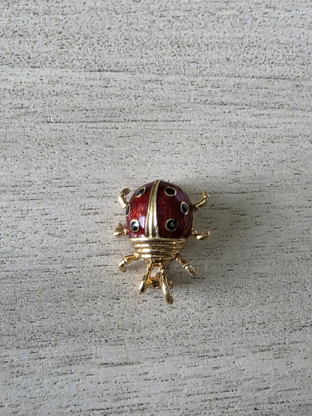 18K Yellow Gold Red Ladybug Brooch Pin - Women's Jewelry